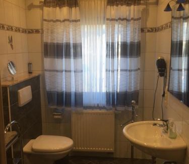 Riedenberg Apartment | Ferienwohnung Hergenröder