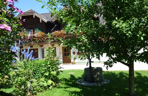 Bad Feilnbach Apartment | Ferienwohnung "Hoamat" bis 4 Personen, 70 qm, 2 sep. Schlafzimmer, Balkon