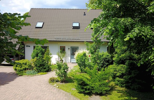 Freienhufen Apartment | Ferienwohnung im Erdgeschoss - Ferienwohnung Unter den Linden