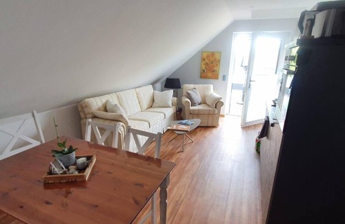 Kritzow Apartment | Ferienwohnung in Mecklenburg, am Kritzower See, mit Ruderboot