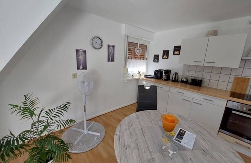 Velmede Apartment | Ferienwohnung Klärchen mit Balkon