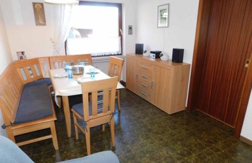 Ehrenberg Apartment | Ferienwohnung Krenzer
