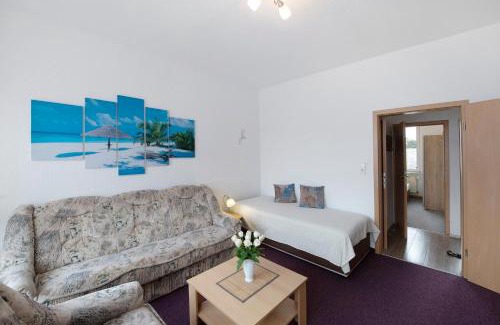 Laage Apartment | Ferienwohnung Laage