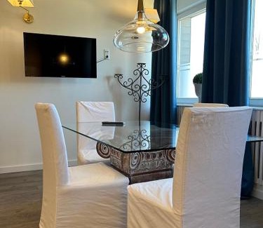 Bramfeld Apartment | Ferienwohnung Landhaus 44 Citynah, toskanischer Flair
