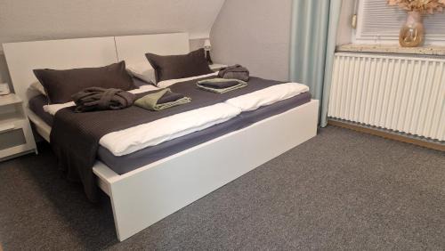 Sulingen Apartment | Ferienwohnung LandLicht mit Terrasse in ruhiger Lage