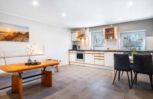 Osterbruch Apartment | Ferienwohnung Leuchtturm