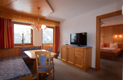 Oberau Apartment | Ferienwohnung Loya Panorama by FeWo-Plan WILD037