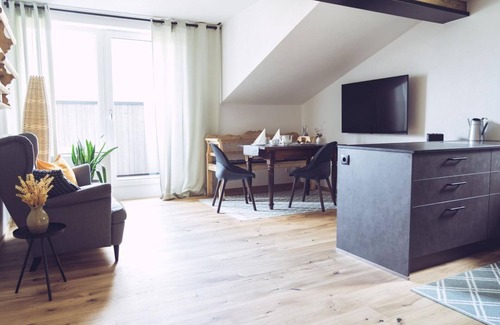 Trins Apartment | Ferienwohnung Luisa - Padaster 1262