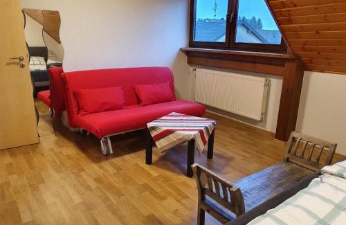 Meuspath Apartment | Ferienwohnung Meuspath