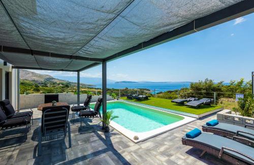Stara Baska Apartment | Ferienwohnung mit beheiztem Pool in Villa Gracia