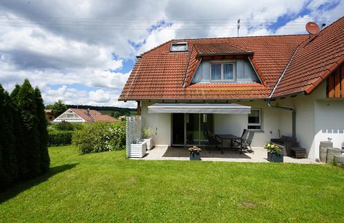 Igelsloch Apartment | Ferienwohnung mit gemütlicher Terrasse im Nordschwarzwald