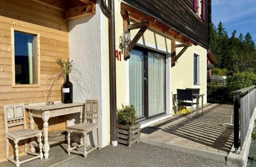 Poellauberg Apartment | Ferienwohnung mit Garten in ruhiger Lage am Waldrand