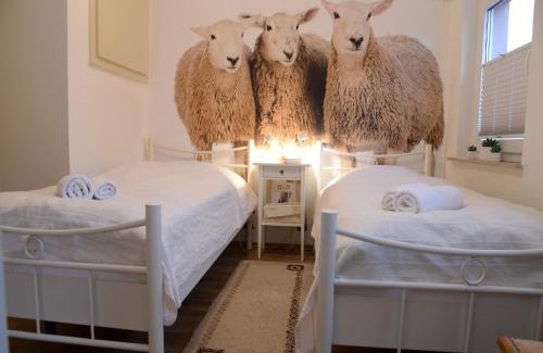 Mersheim Apartment | Ferienwohnung mit Sauna, cleaning included