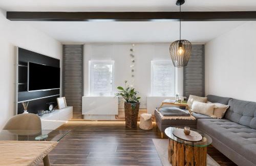 Lenningen Apartment | Ferienwohnung Mittenglück