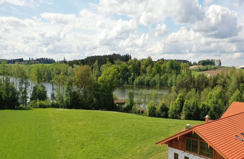 Soechtenau Apartment | Ferienwohnung Morgensonne, 60 qm Obergeschoss, Separates Schlafzimmer