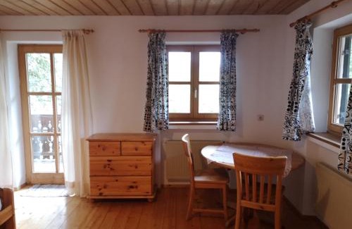 Saulgrub Apartment | Ferienwohnung Niklas