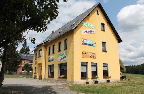 Pausa-Muhltroff Apartment | Ferienwohnung - Pension Monika