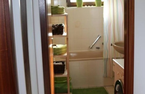 Bad Duerkheim Apartment | Ferienwohnung Rebenmeer - Apartment, bathroom, toilet, non-smoking