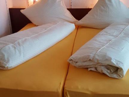 Gesundbrunnen Apartment | Ferienwohnung Roch GbR