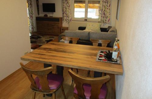 Aichen Apartment | Ferienwohnung Sabine