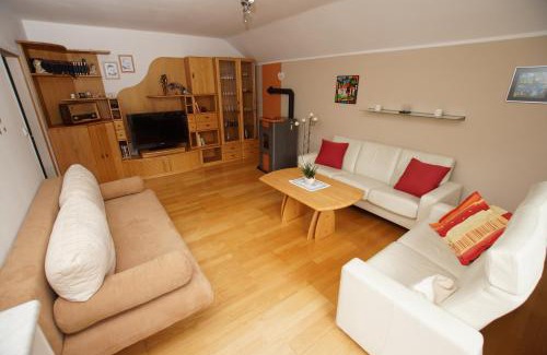 Gaming Apartment | Ferienwohnung Steiner Gertrude