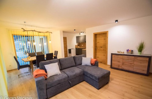 Trins Apartment | Ferienwohnung Strickner