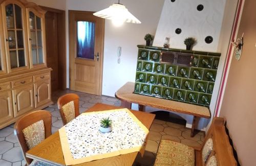Thanstein Apartment | Ferienwohnung Träxler