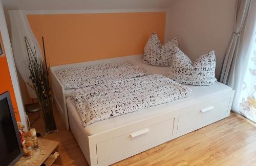 Unterwellenborn Apartment | Ferienwohnung Unterwellenborn