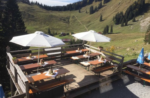 Spitzingsee Cabin | Ferienwohnung Untere Firstalm - Berggasthof Obere Firstalm