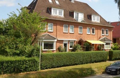 Gaarden-Sud - Kronsburg Apartment | Ferienwohnung Vieburg