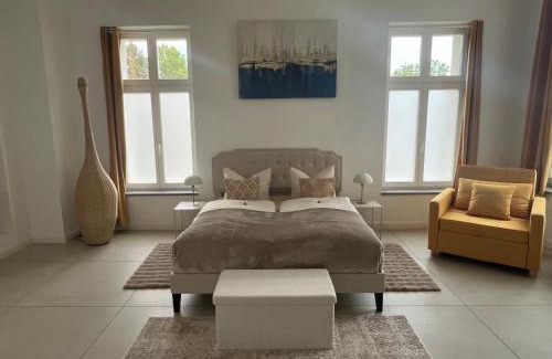 Biesnitz Apartment | Ferienwohnung Villa Bismarck mit Sauna und Whirlpool