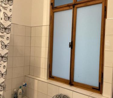 Kapellenberg Apartment | Ferienwohnung von der Herzogshöhe ,WIFI, Netflix, Parkplatz, Kamin, Fussbodenheizung, Thermomix, Babybett