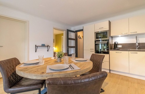 Heringhausen Apartment | Ferienwohnung Waldblick mit Terrasse und Garten - Familienfreundlich