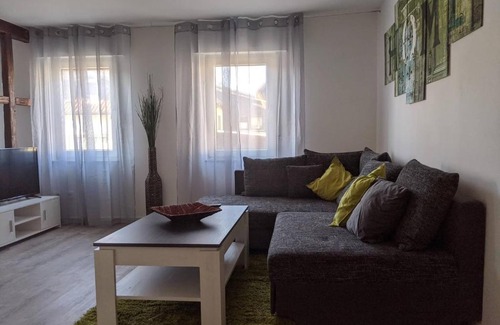 Neu-Anspach Apartment | Ferienwohnung Zundel