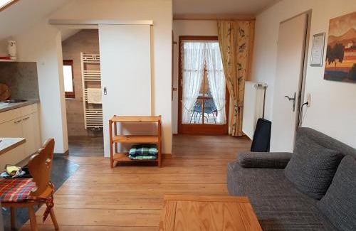 Ried Apartment | Ferienwohnungen am Buchbrunnen