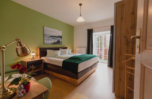 Aflenz Land Apartment | Ferienwohnungen Hotel Garni Dörflerwirt
