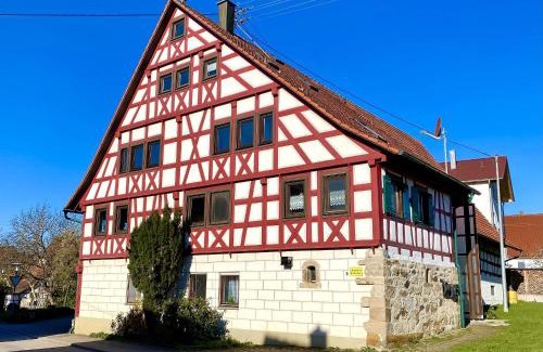 Rosenfeld Apartment | Ferienwohnungen Im Eugenhaus