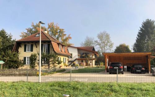 Derendingen Apartment | Ferienwohnungen mit Charme im Grünen