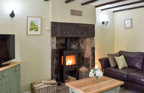 Peak District National Park House | Fern Cottage