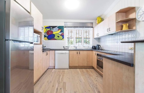 Paddington House | Fernberg Cottage Sunny Queenslander Charm