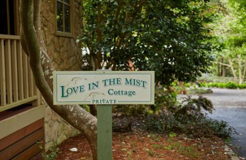 Emerald House | Fernhem Cottages- Love in the Mist