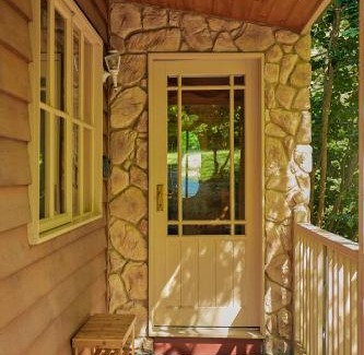 Emerald House | Fernhem Cottages- Love in the Mist