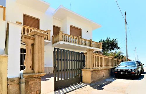 Casarano Apartment | Ferrari Apartment
