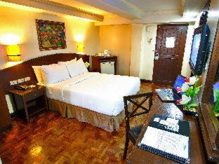 Santa Cruz Hotel | Fersal Hotel - Manila