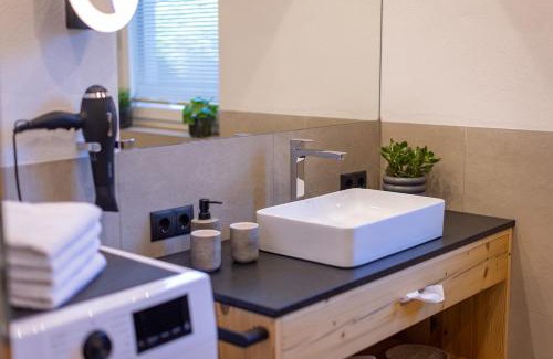 Furth Apartment | FESH LIVING