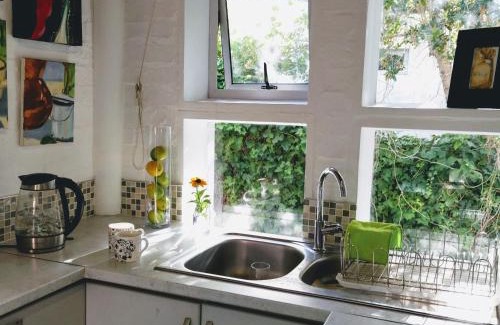 Onrus House | Festina Lente in Onrus