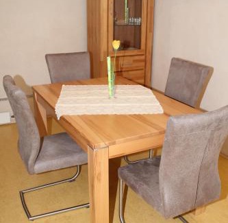 Neusitz Apartment | FeWo am Schlossberg