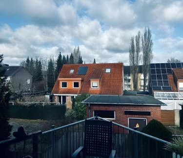 Rheine Apartment | FeWo Am Waldhügelsee Balkon & Naturblick