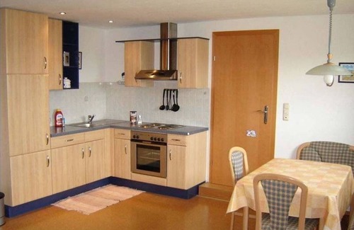 Sankt Georgen im Attergau Apartment | Fewo Kalvarienberg - Frühstückspension Holzapfel