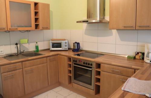 Dippelsdorf Apartment | FEWO Civrilli 5 Zi/Wohnung